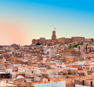 Blick auf die Altstadt und das Ribat von Sousse in Tunesien.